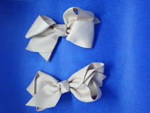 Load image into Gallery viewer, Girls&#39; Clip-In Hair Tied Bows
